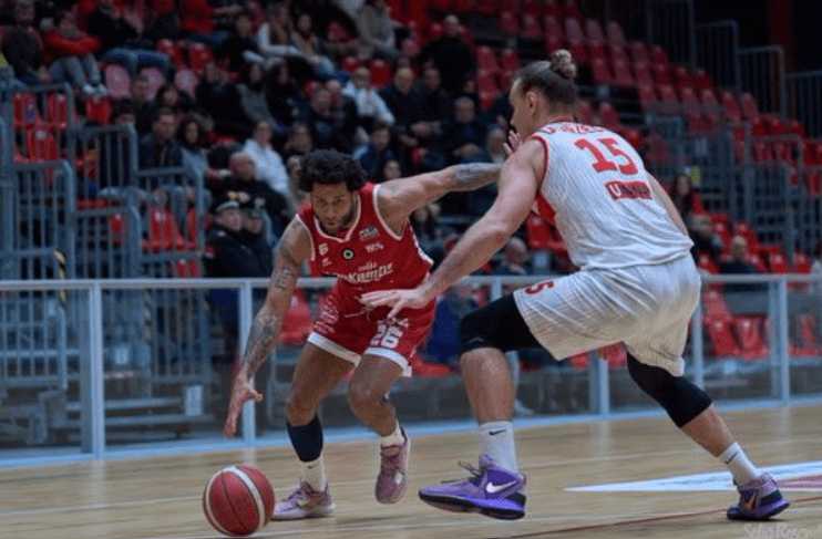 BASKET SERIE A2: MOKAMBO CHIETI, PRIMO SUCCESSO ESTERNO SUL CAMPO DELLA UMANA CHIUSI