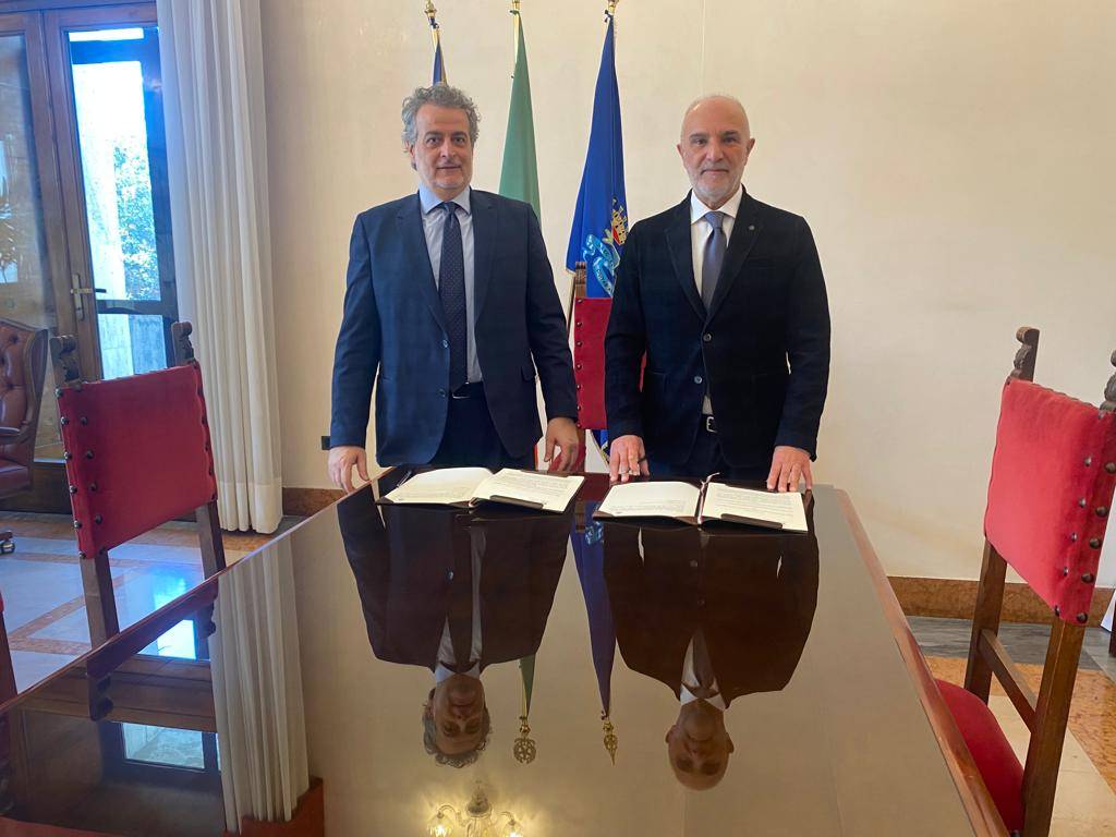 PROCURA PESCARA: FIRMATA CONVENZIONE PER DISTACCO DI 12 OPERATORI POLIZIA MUNICIPALE