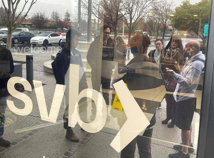 CRACK SILICON VALLEY BANK, SPROFONDANO BORSE EUROPEE, TIMORE CONTAGIO, MILANO PERDE IL 4%