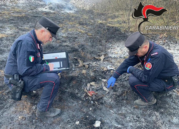 INCENDIO A CIVITA D’ANTINO, DENUNCIATO AGRICOLTORE, RISCHIA FINO A 5 ANNI CARCERE