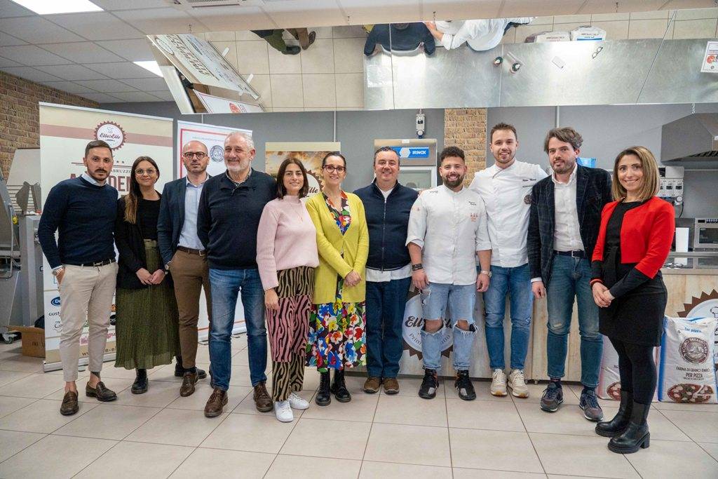 “PIZZA BIT COMPETITION”: IN SEMIFINALE GLI ABRUZZESI DELLA QUERCIA E VALLE E IL MOLISANO CIARALDI