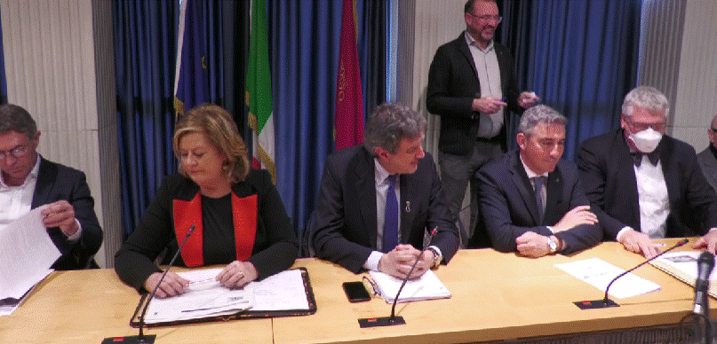 NUOVI OSPEDALI AVEZZANO, LANCIANO E VASTO: DIRETTA CONFERENZA STAMPA
