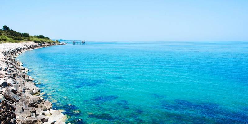 CARO PREZZI: “VACANZE AL MARE SALATE”, AUMENTI OLTRE IL 12 PER CENTO, CALA DURATA