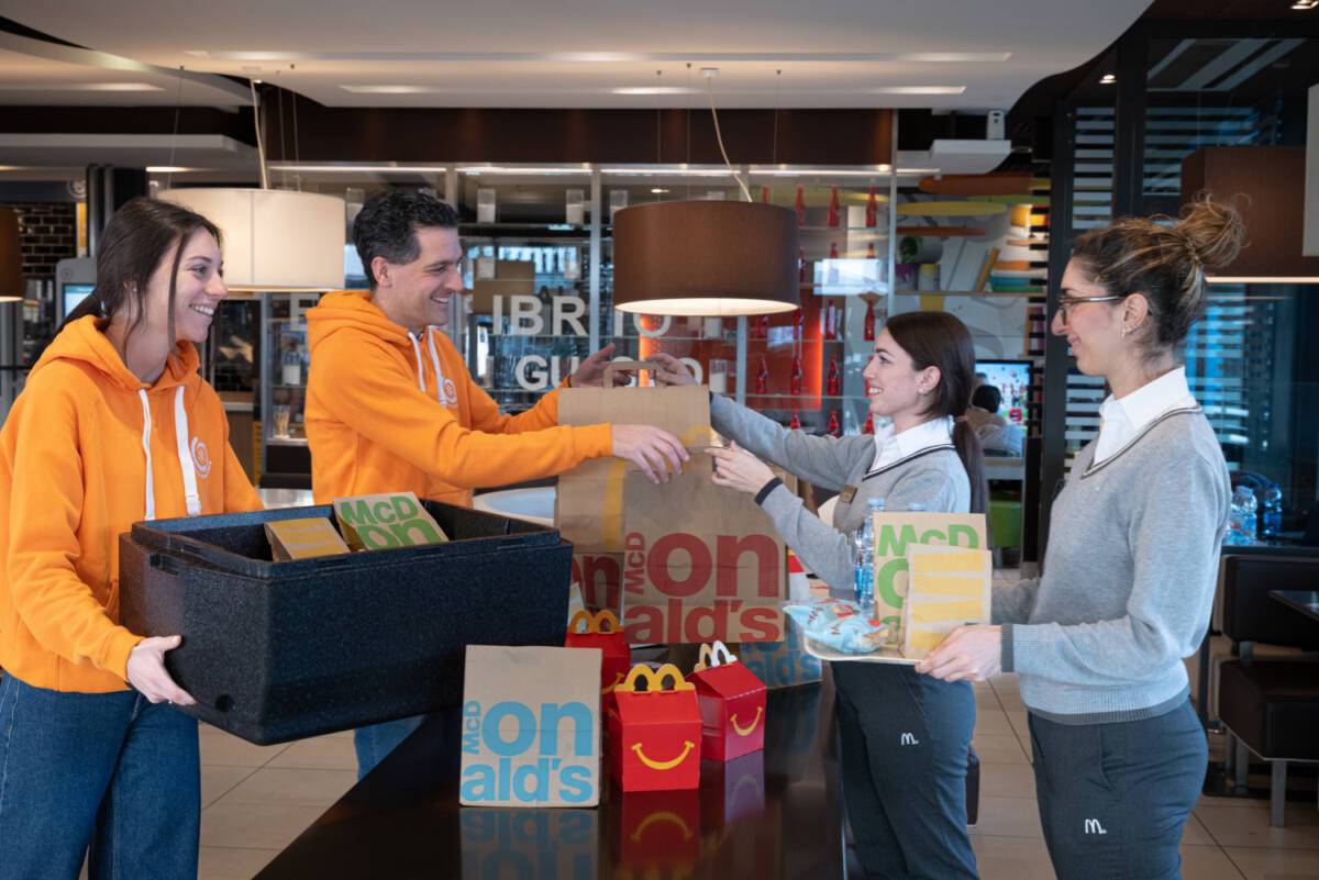 VASTO: MC DONALD’S DONA 50 PASTI CALDI  A SETTIMANA INSIEME A BANCO ALIMENTARE ABRUZZO