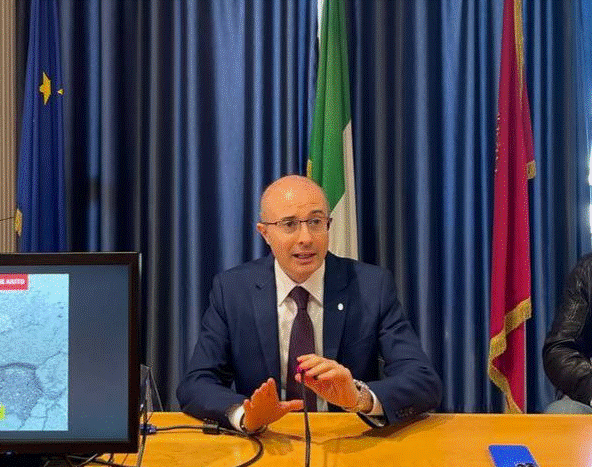 “PESCARA È SPORCA E ABBANDONATA”, PETTINARI, “BASTA SPOT DEL CENTRODESTRA”