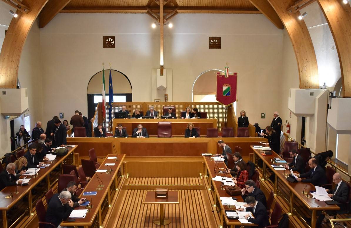 CONSIGLIO REGIONALE ABRUZZO: I LAVORI