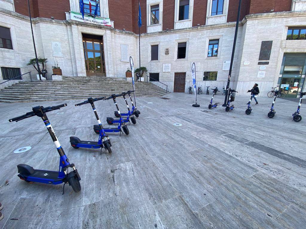 PESCARA: PRESENTATO IL NUOVO PARCO “MONOPATTINI EVOLUTI”