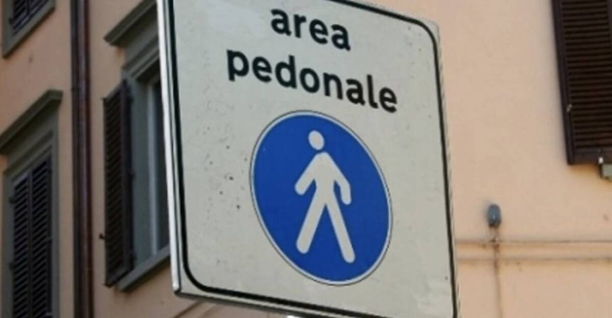 L’AQUILA: AREA PEDONALE NEL CENTRO STORICO PER IL PERIODO ESTIVO, AL VIA DAL 26 LUGLIO