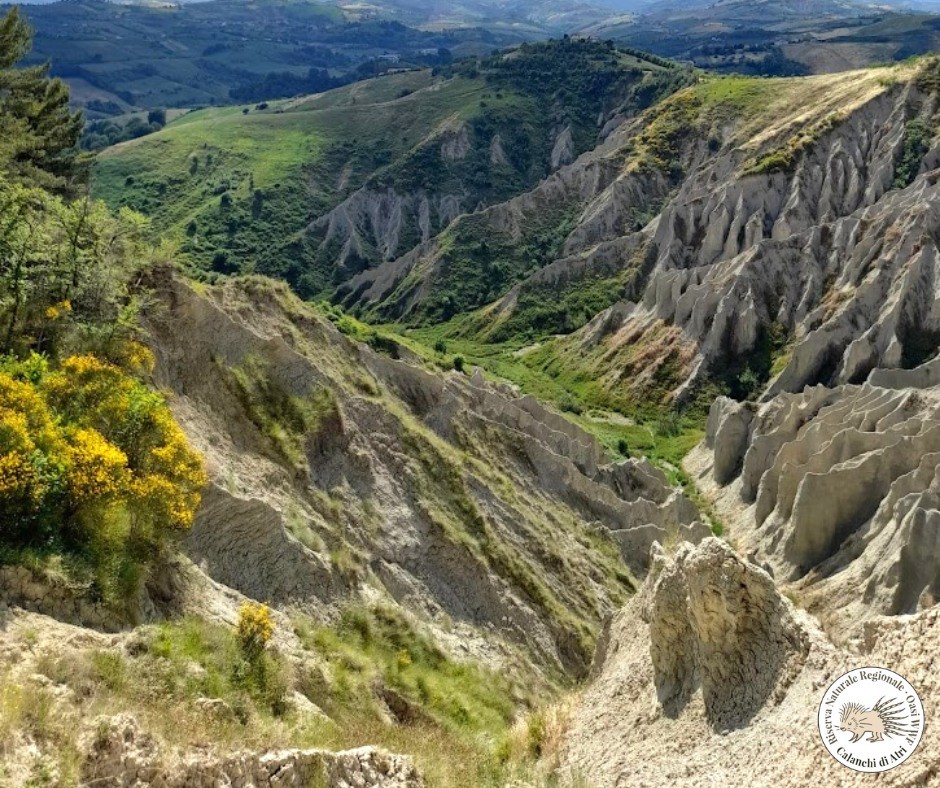 RISERVA CALANCHI DI ATRI: AL VIA STAGIONE DI EVENTI ED ESCURSIONI