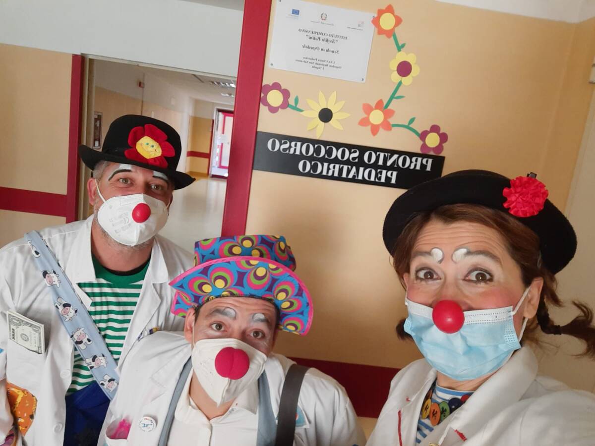 CLOWN IN CORSIA AL SAN SALVATORE: DOMENICA LA PRESENTAZIONE ALL’AQUILA DEL PROGETTO