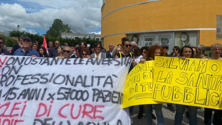 SALVARE SANITA’ PUBBLICA: A RISCHIO TENUTA SOCIALE, MANIFESTAZIONI A PESCARA E L’AQUILA