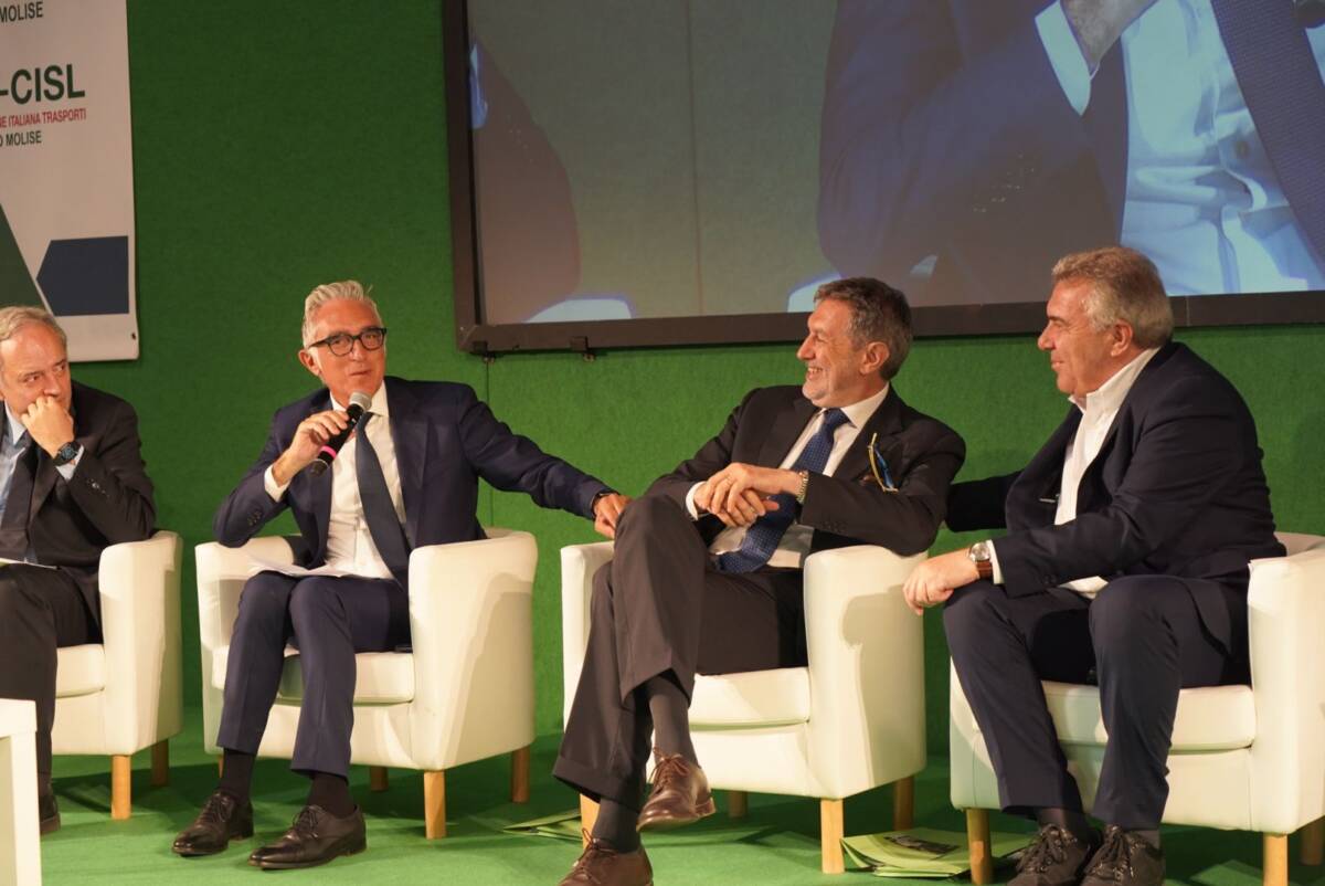 FERROVIA PESCARA-ROMA: MARSILIO PROMETTE, “ENTRO L’ANNO APRIREMO IL PRIMO CANTIERE”
