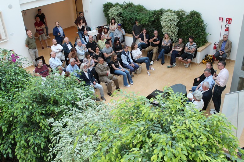 “RACCONTARE LA GUERRA TRA STORIA E ATTUALITA'”: GRANDE PARTECIPAZIONE AD INCONTRO A L’AQUILA
