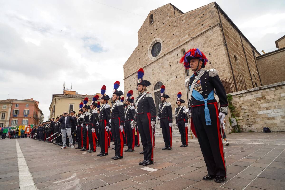 ANNIVERSARIO FONDAZIONE CARABINIERI A TERAMO: SACCONE, “PIU’ FURTI MA FORTE RISPOSTA DELL’ARMA”