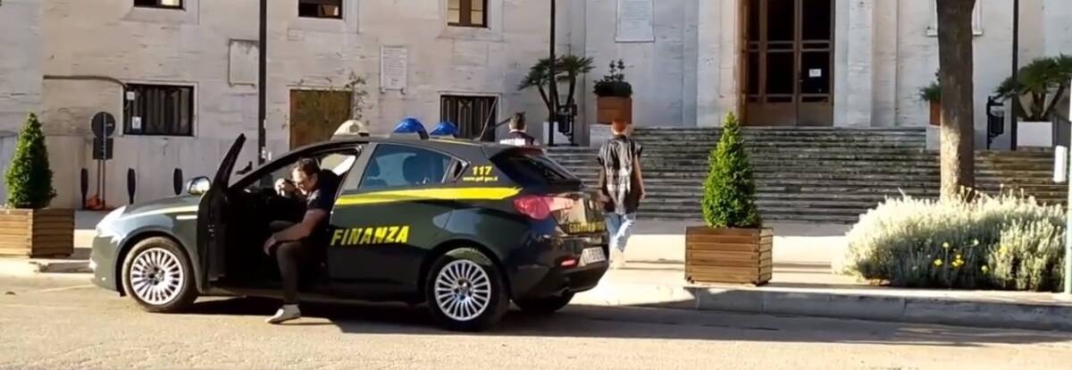 INCHIESTA PESCARA, M5S: “SINDACO INCAPACE E DORMIENTE”