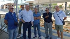 STAZIONE MARTINSICURO: LE ACCUSE DI ITALIA VIVA, “SOLO OTTO FERMATE NEI GIORNI FERIALI”