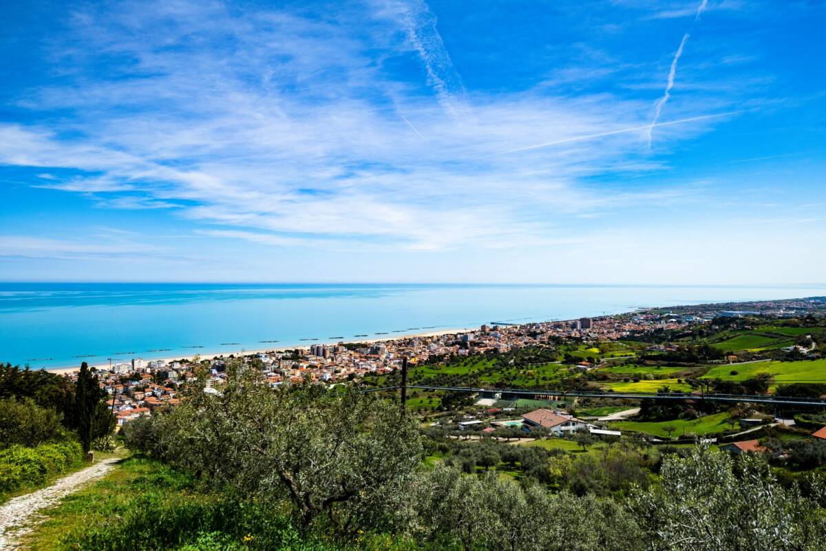 IL MARE PIU’ BELLO 2023: TRE VELE A ROSETO DEGLI ABRUZZI
