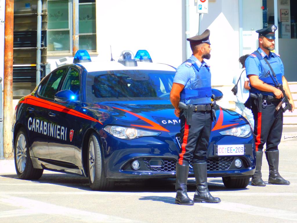 TERAMO: ARRESTATI TRE PUSHER, SEQUESTRATO MEZZO CHILO DI HASHISH
