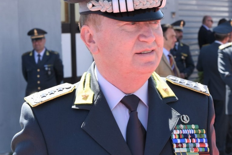 ANTIMAFIA: GENERALE MICHELE CARBONE, CITTADINO ONORARIO DELL’AQUILA, NUOVO DIRETTORE