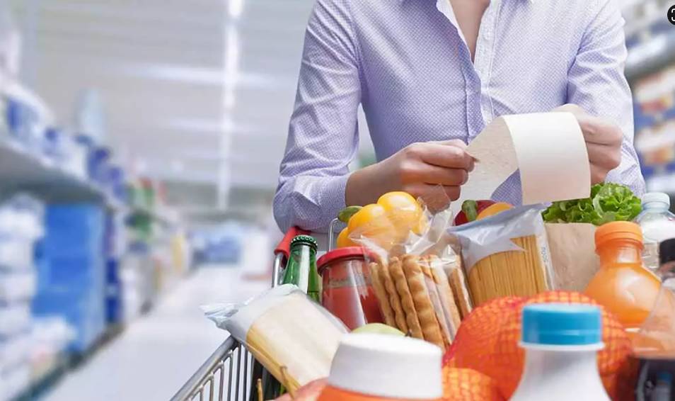 DALL’ACQUA AL GELATO: E’ L’ESTATE DEI RINCARI, FAMIGLIE ABRUZZESI IN CRESCENTE DIFFICOLTA’