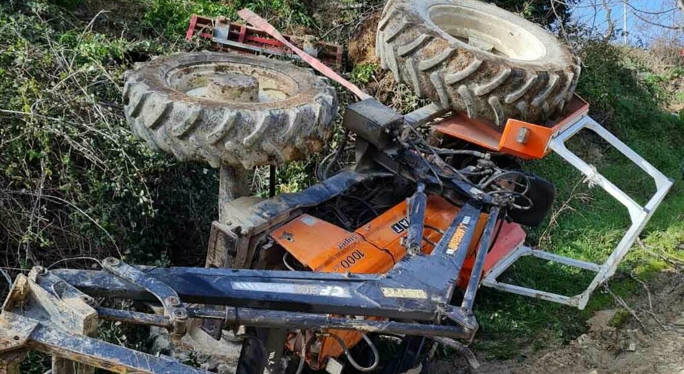 TRATTORE SI RIBALTA, MUORE AGRICOLTORE 61ENNE A NOCCIANO
