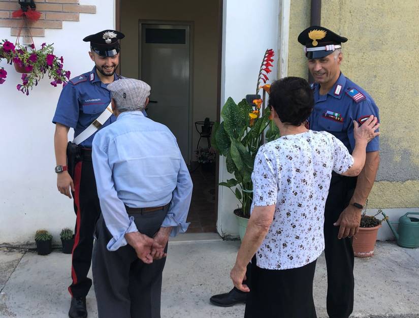 TRUFFE AGLI ANZIANI: NEL TERAMANO 6 TENTATIVI IN UN POMERIGGIO, VITTIME NON ABBOCCANO E DENUNCIANO