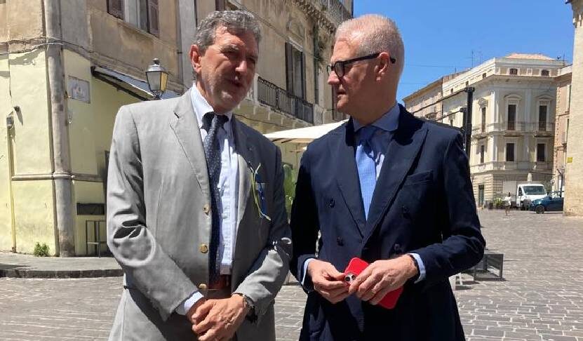 HUB DELLE COMPETENZE, PRESENTAZIONE A VASTO: “SPENDERE BENE I FONDI, I COMUNI SI UNISCANO”