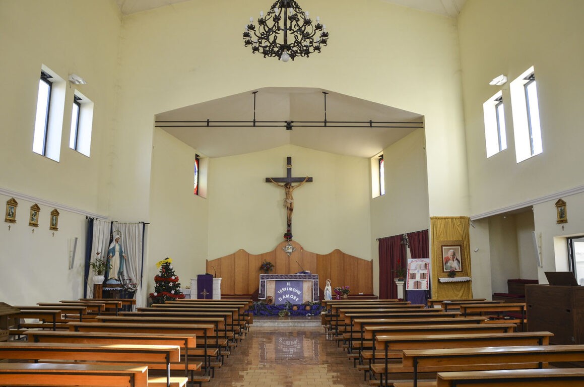 L’AQUILA: IMBRATTA LA STATUA DELLA MADONNA A SAN PIO X, GIOVANE RISCHIA IL PROCESSO