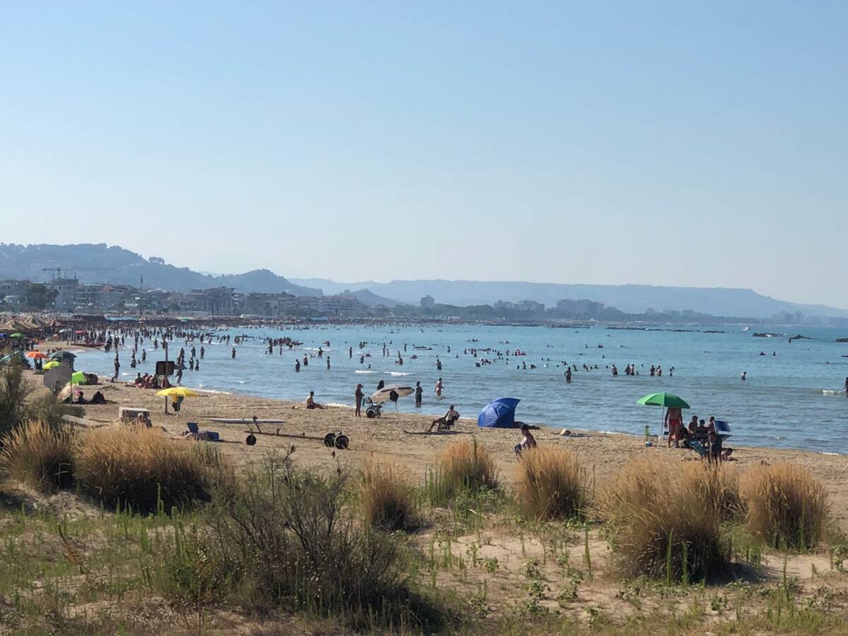 PESCARA: “SPIAGGE SICURE”, LE ATTIVITA’ DI CONTROLLO DI FERRAGOSTO
