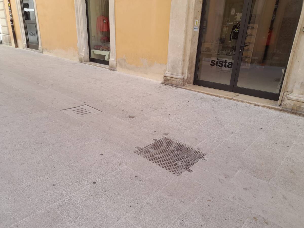 PAVIMENTAZIONE BIANCA L’AQUILA: PASSO POSSIBILE,<br> “COMUNE CONFERMA, PULIZIA AVRA’ ALTI COSTI”