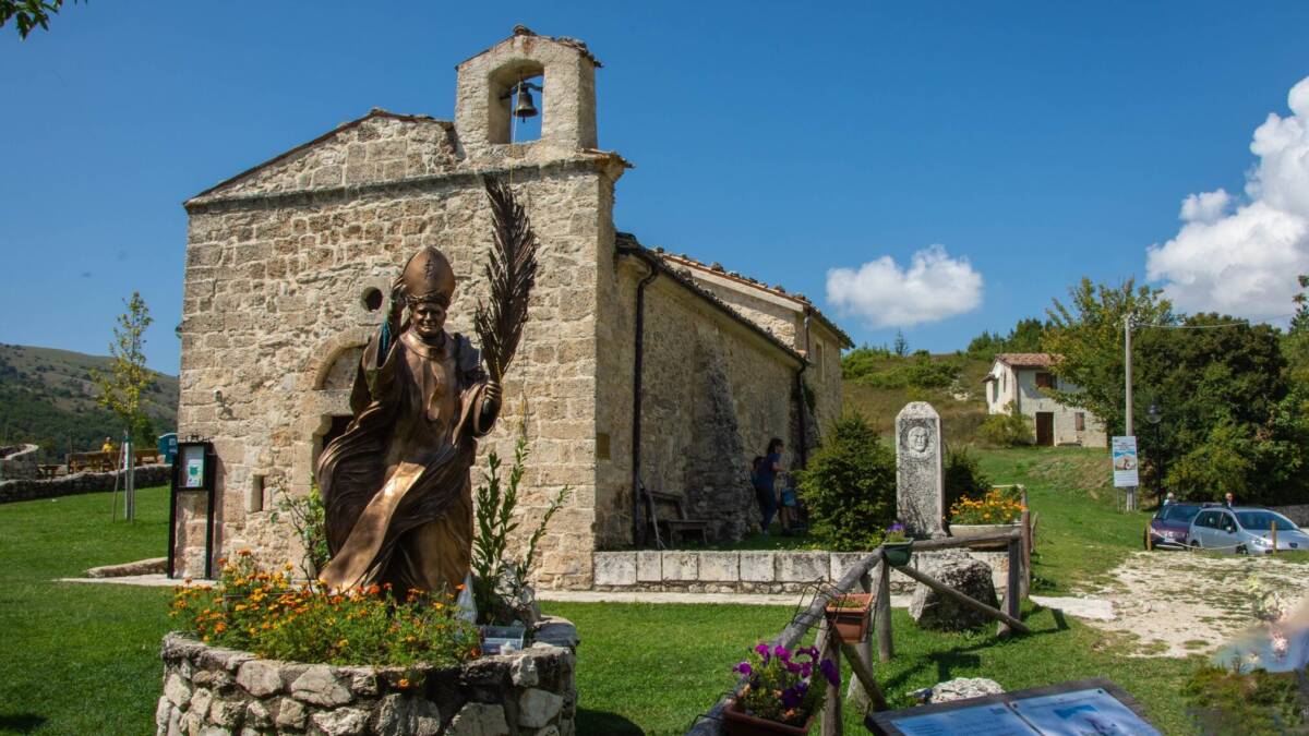 “IL GIARDINO LETTERARIO”: A SAN PIETRO DELLA IENCA DI ASSERGI OSPITE FRANCO MARULLI