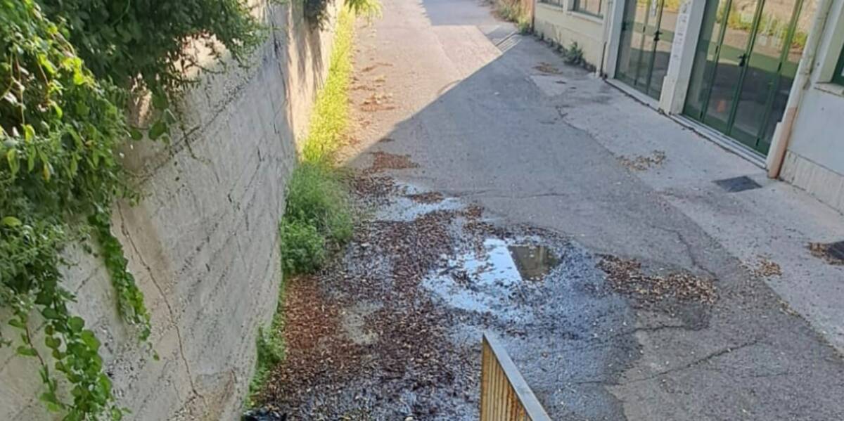 CHIETI: SGORGA ACQUA VICINO ALLA SCUOLA SANT’ANDREA. LA LEGA: “SUBITO RIMEDI O ESPOSTO AL PREFETTO”