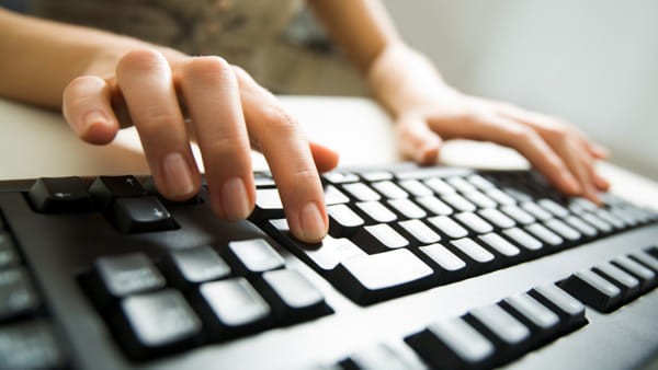 SAN VALENTINO: “NIENTE TELEFONO E INTERNET DA DIECI GIORNI”, CITTADINI E IMPRESE ESASPERATI