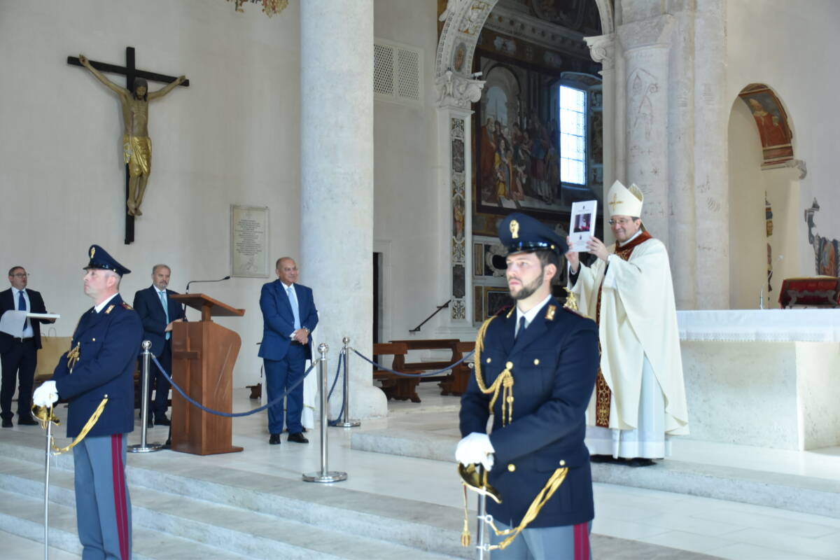 RICORRENZA  DI SAN MICHELE ARCANGELO PATRONO DELLA POLIZIA: CERIMONIA  ALL’AQUILA CON PETROCCHI