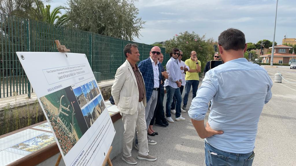 GIULIANOVA: CONSEGNATI LAVORI DI MESSA IN SICUREZZA DELL’IMBOCCO PORTUALE MOLO SUD