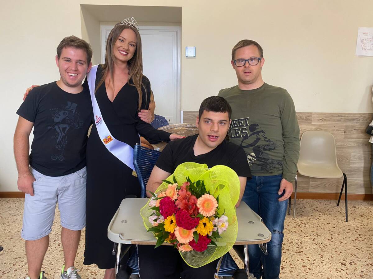 CELANO: “MISS SORRIDI” AGOSTINONE IN VISITA ALLA CASA FAMIGLIA “DOPO DI NOI”