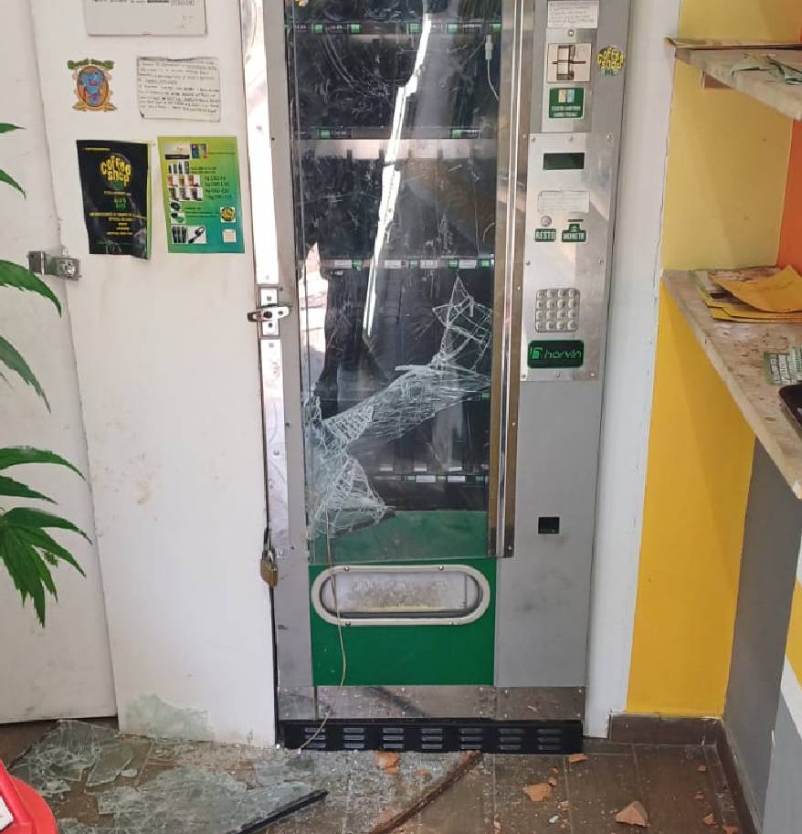 L’AQUILA: UN ALTRO FURTO CON SCASSO NEL COFFEE SHOP, BOTTINO DI OLTRE MILLE EURO