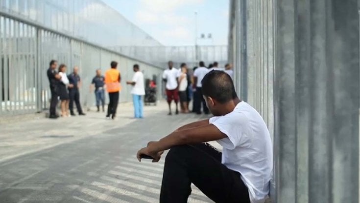 D’INCECCO E DE SANTIS (LEGA): “TROPPI MIGRANTI IN ABRUZZO, NO A UN CPR NELLA REGIONE”