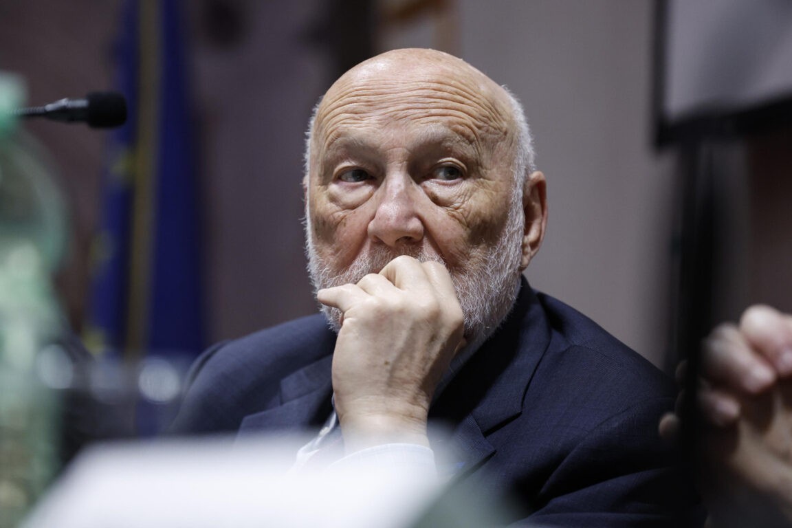 MORTO IL SOCIOLOGO DOMENICO DE MASI, AVEVA 85 ANNI