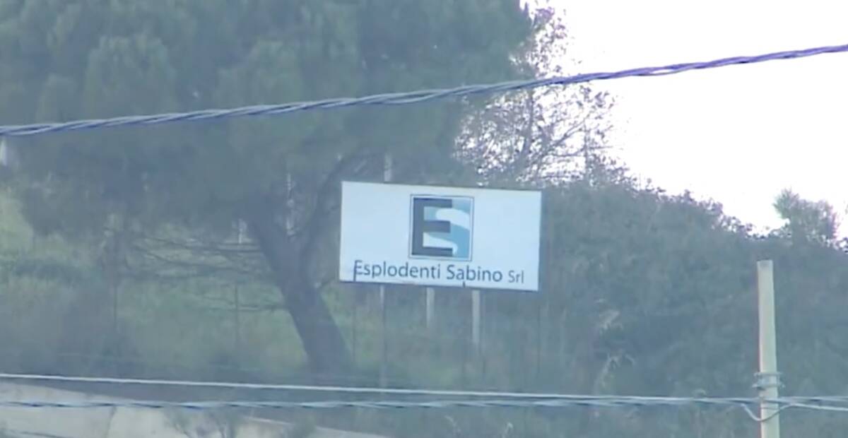 ESPLOSIONE FABBRICA, L’AZIENDA: “UN INCIDENTE INSPIEGABILE”