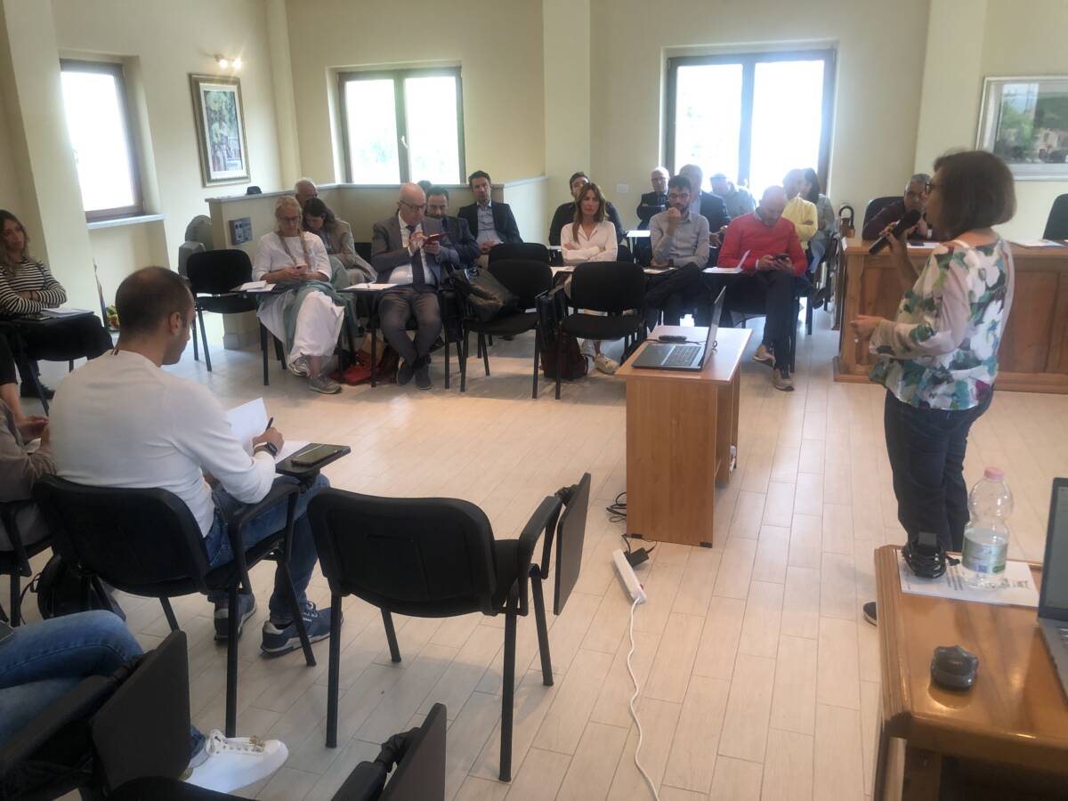 LECCE NEI MARSI, FOCUS GROUP PER AIUTARE COMUNI A SPENDERE MEGLIO FONDI DI COESIONE