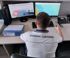 PESCA SOTTOCOSTA A GIULIANOVA: SANZIONATI DUE PESCHERECCI DALLA GUARDIA COSTIERA