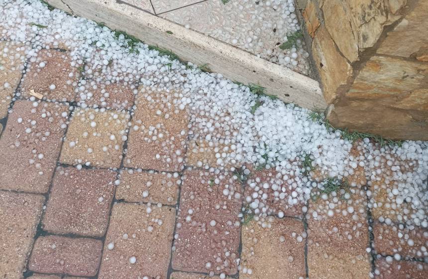 METEO: TEMPORALI E GRANDINE IN ABRUZZO, TEMPERATURE IN CALO