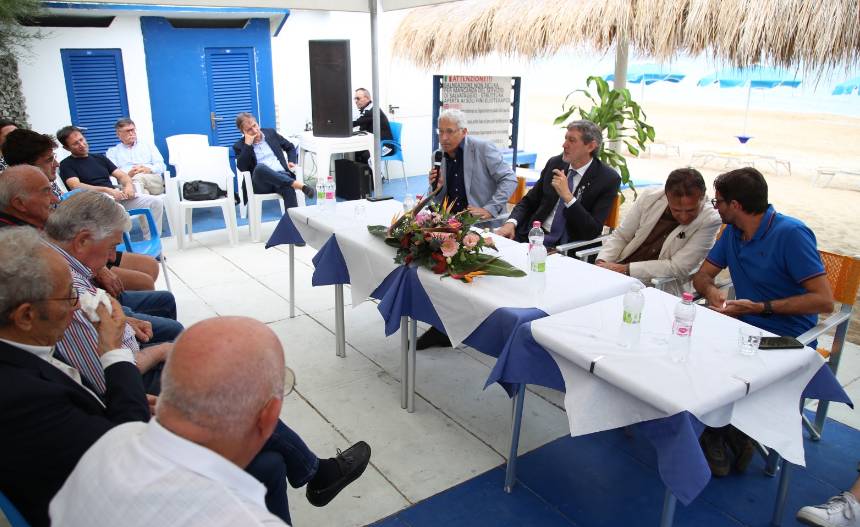 PINETO, DIFESA COSTA: OLTRE 3 MILIONI PER BARRIERA SOFFOLTA E RIPASCIMENTO LITORALE