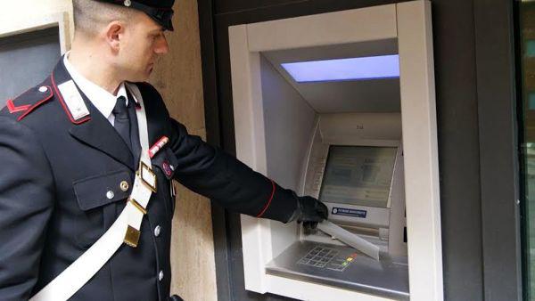 TERAMO: TRUFFA DEL “CASH TRAPPING” AL BANCOMAT, I CARABINIERI, “ECCO COME DIFENDERSI”