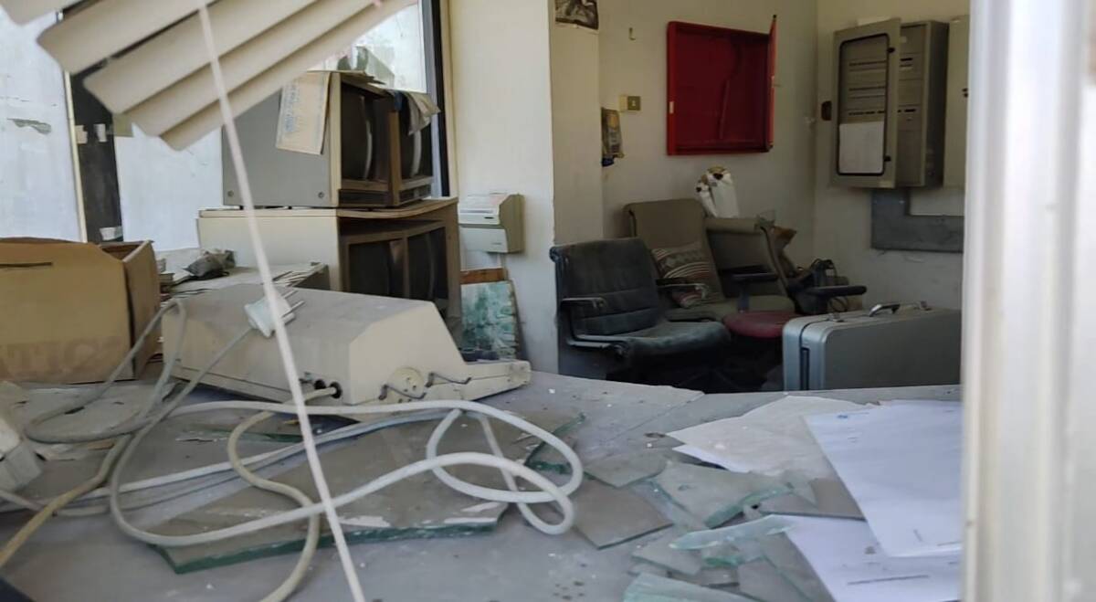 EX OPTIMES L’AQUILA: DA SEDE DI UNA GRANDE FABBRICA DI DISCHI A META DI VANDALI E SENZATETTO