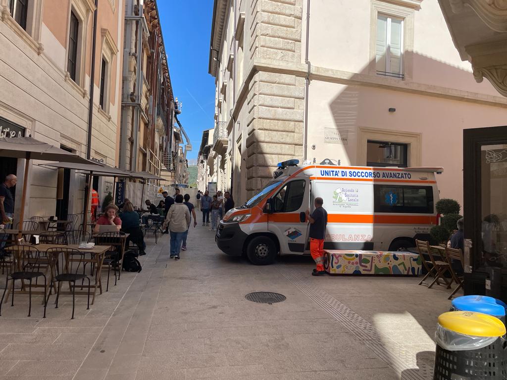 L’AQUILA: “CAOS DEHORS IN CENTRO STORICO, SERVONO REGOLE PER LA SICUREZZA”, INTERROGAZIONE PD