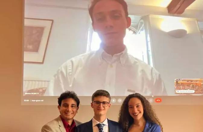 TORNEO DIBATTITO RIASISSU: L’AQUILANA CAMILLA SPEZZA NELLA SQUADRA VINCITRICE