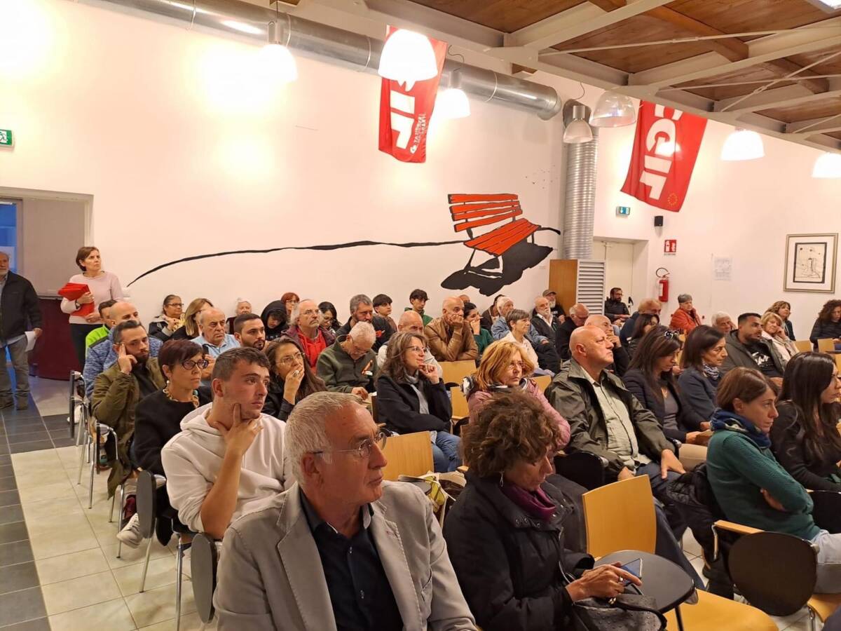 CONVEGNO ALL’AQUILA SULLA CAUSA PALESTINESE: TANTA GENTE ALL’EVENTO DI SINISTRA ITALIANA