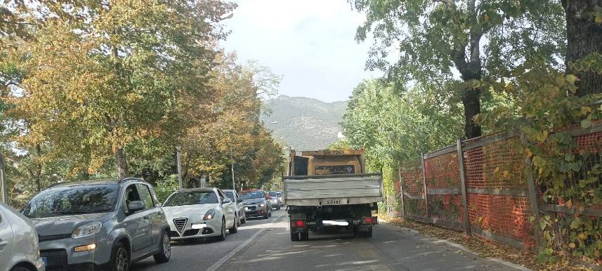 L’AQUILA, ALBANO: “VIA XX SETTEMBRE NEL CAOS, HANNO ASPETTATO RIAPERTURA SCUOLE PER LAVORI”